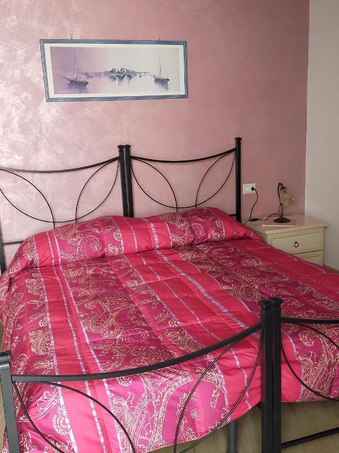 קאסטלסארדו B&B Colti Di Rosa מראה חיצוני תמונה