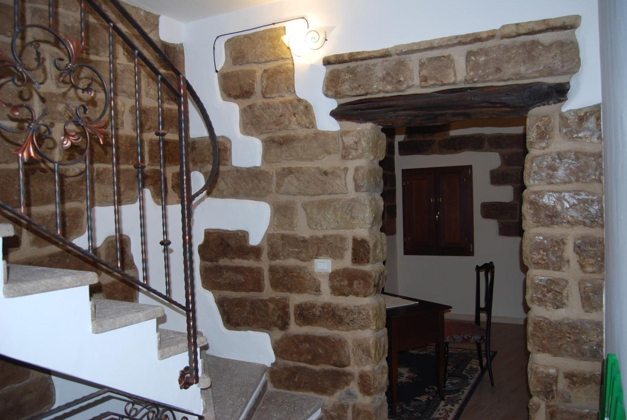 קאסטלסארדו B&B Colti Di Rosa מראה חיצוני תמונה